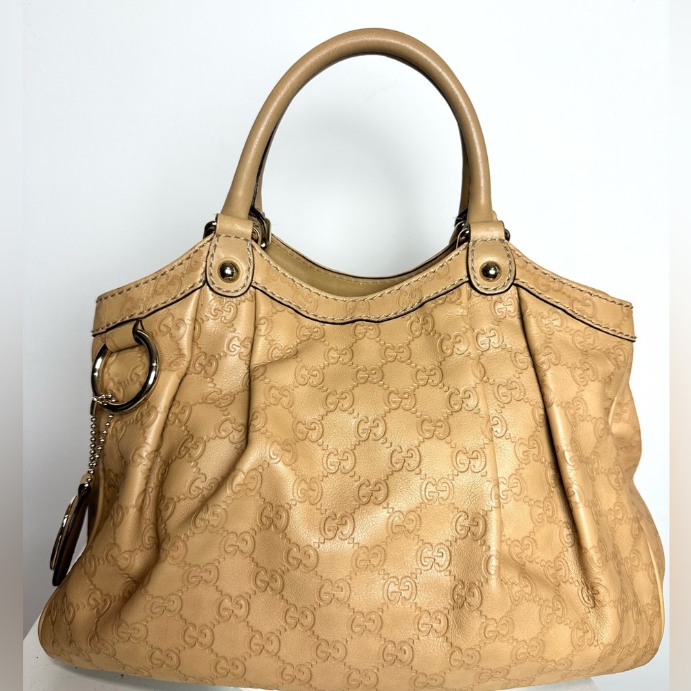 SOLD!🤑 GUCCI Authentic Guccissima Sukey Shoulder Leather Tote Bag Camel Beige